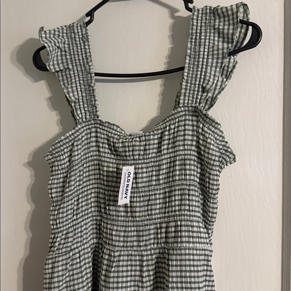 Old Navy Checkered Sleeveless Dress